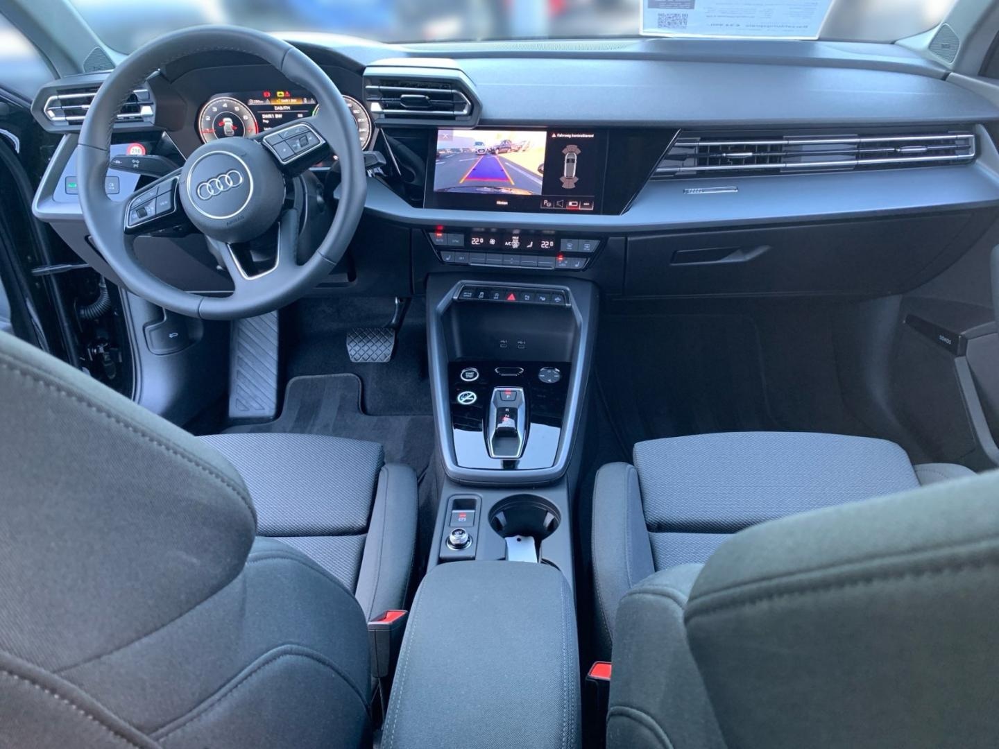 Bild über Audi A3 Sportback TFSI 110 kW S tronic - für weitere Informationen kontaktieren Sie den Audi Partner