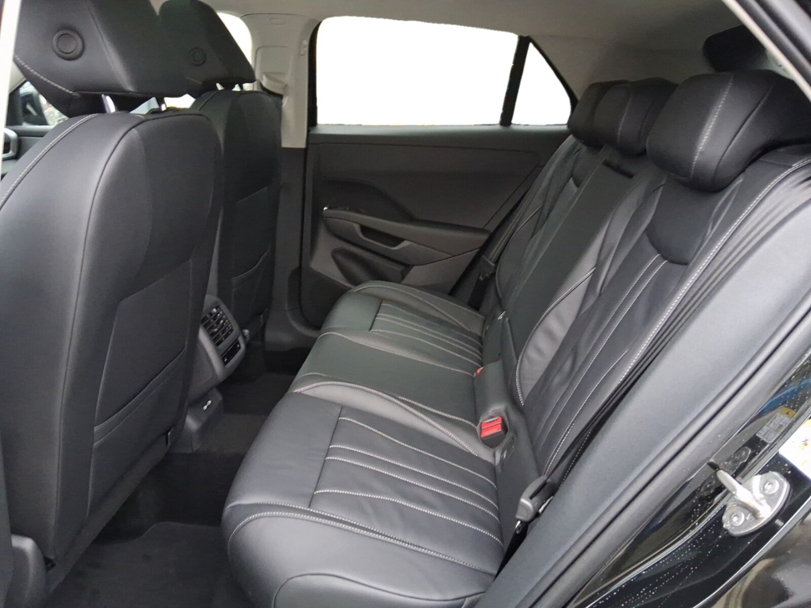 Volkswagen T-Roc – Bild 9