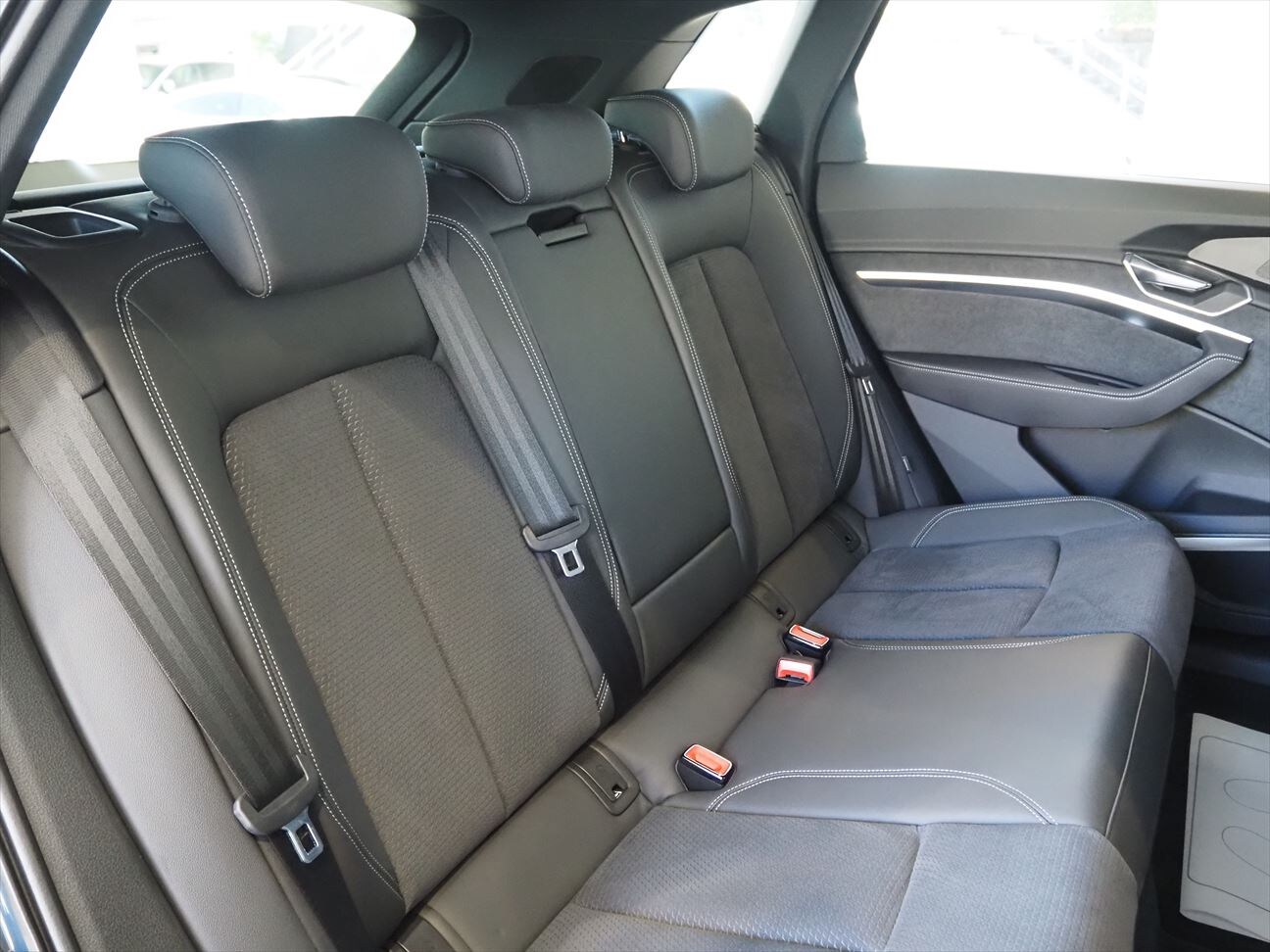 Image about Audi Q8 e-tron 55 e-tron S line