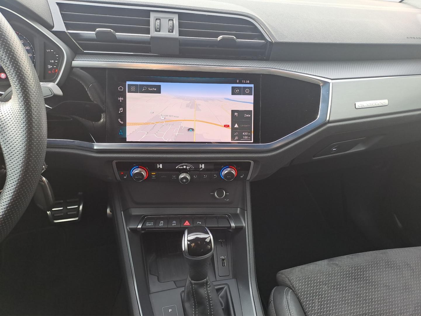 Image about Audi Q3 Sportback S line 40 TFSI quattro 140 kW (190 PS) S tronic