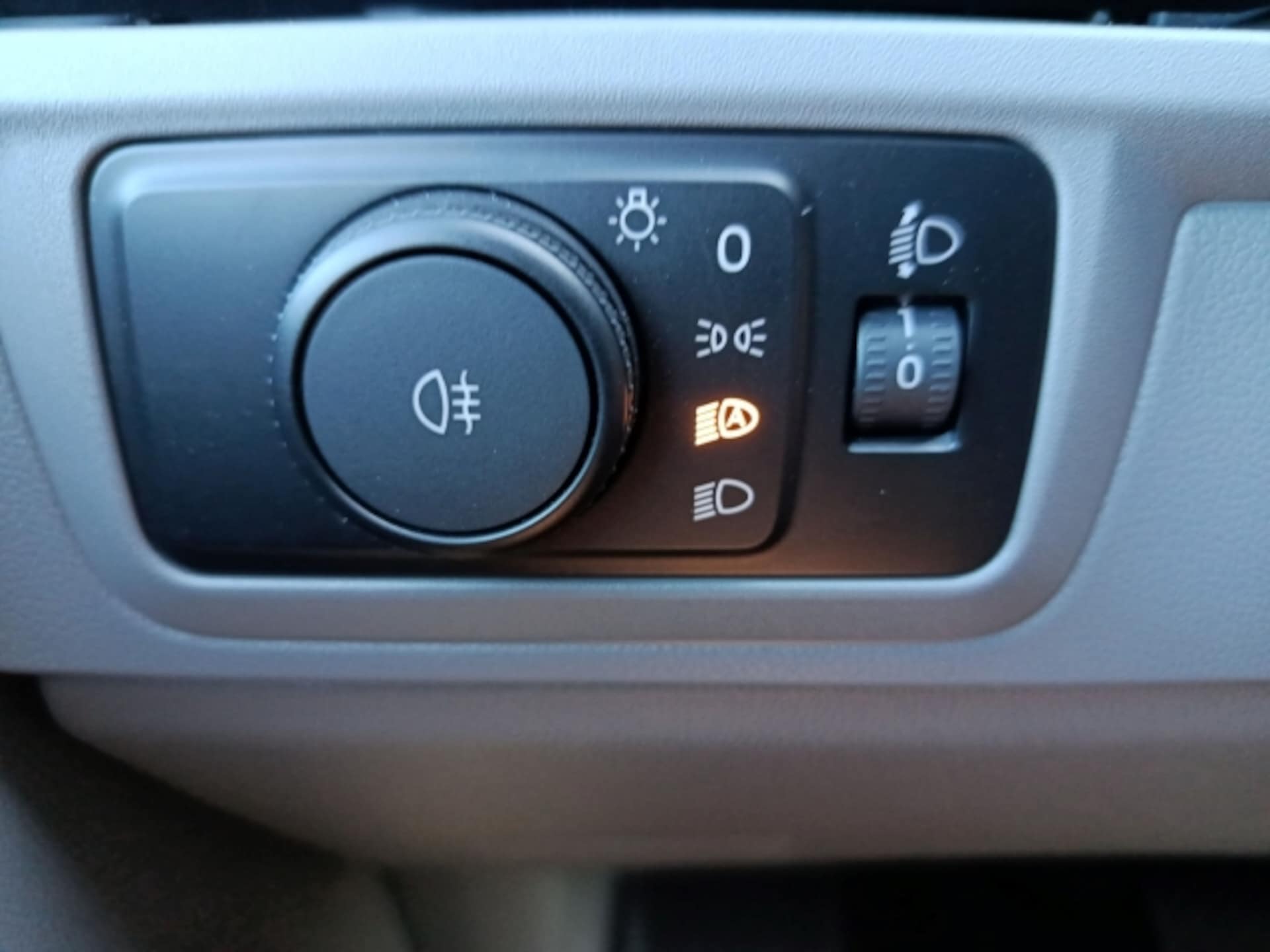 Volkswagen Transporter Kasten langer Radstand