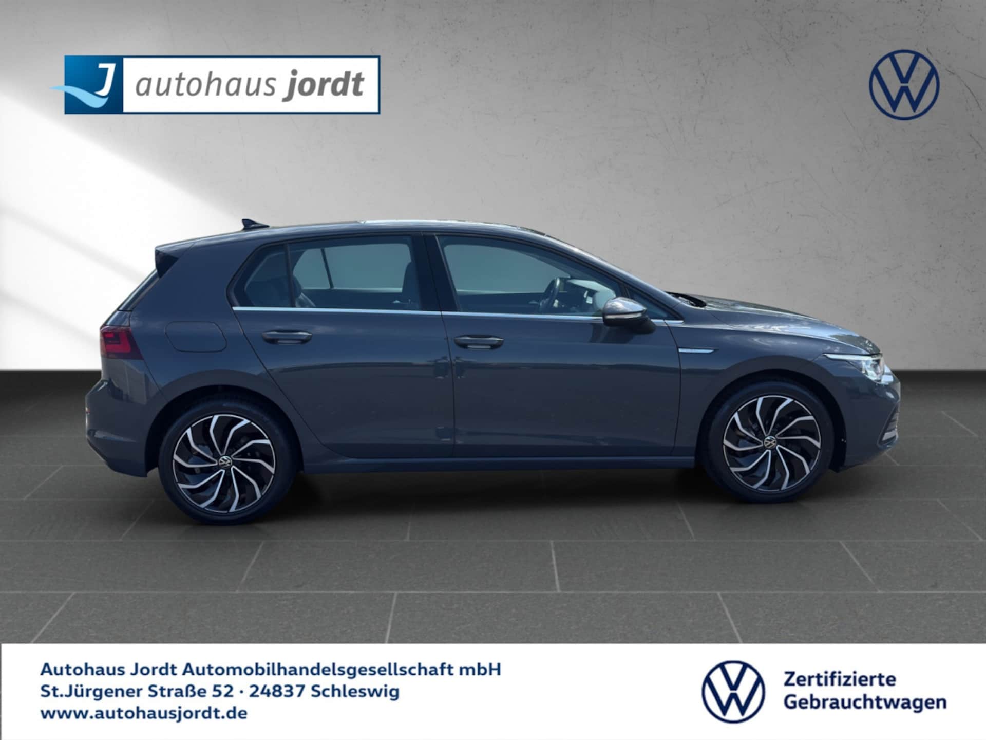 Volkswagen Golf Style