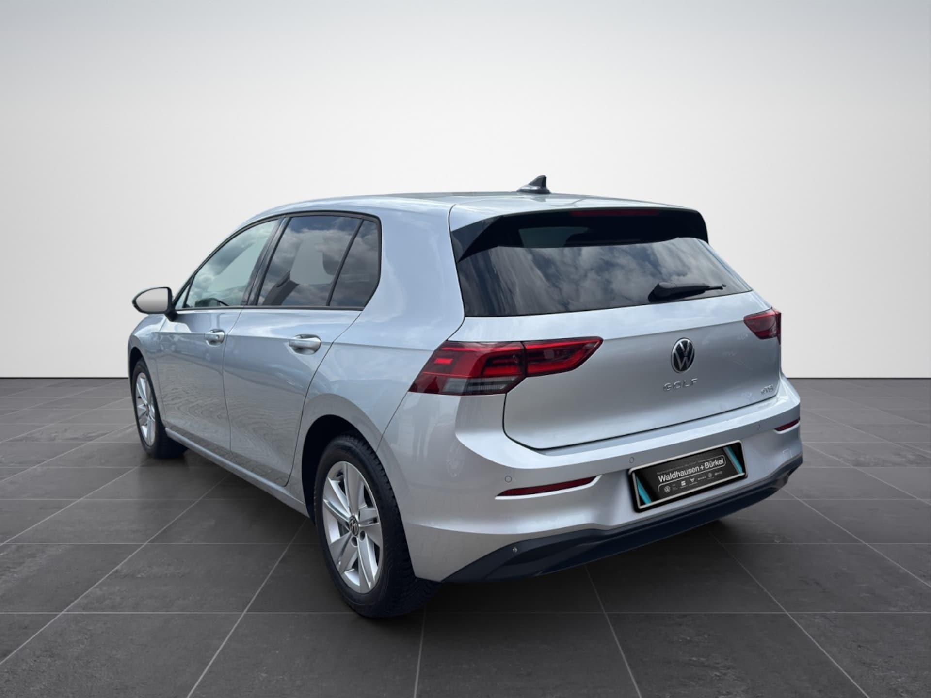 Volkswagen Golf Life