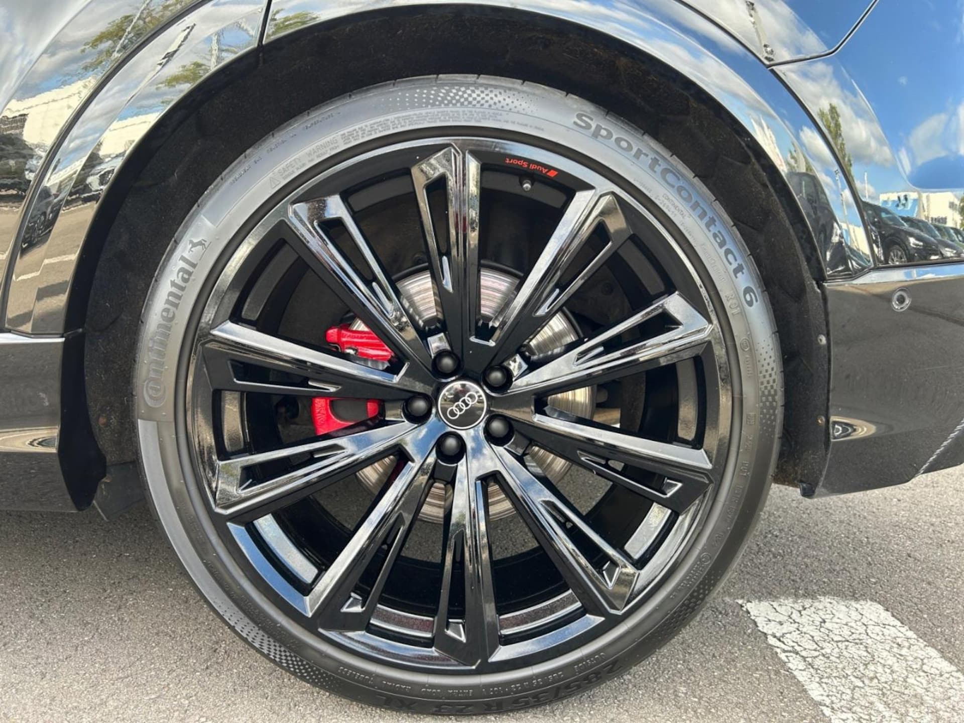 Audi SQ8 SUV