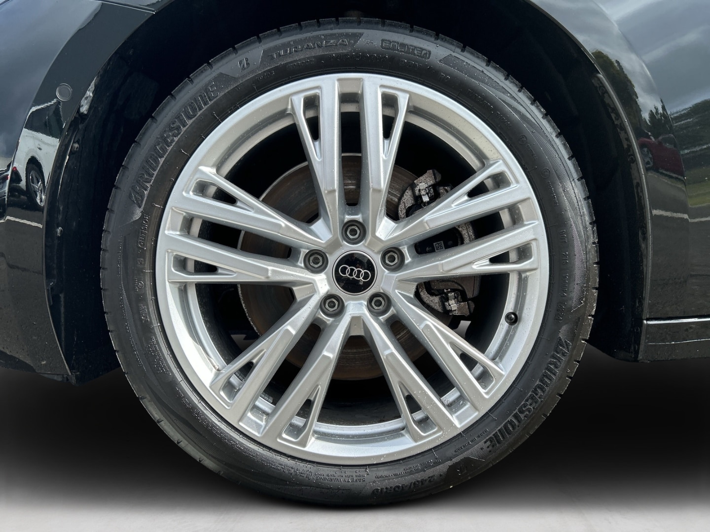 Bild über Audi A5 Avant TDI 150 kW S tronic - für weitere Informationen kontaktieren Sie den Audi Partner