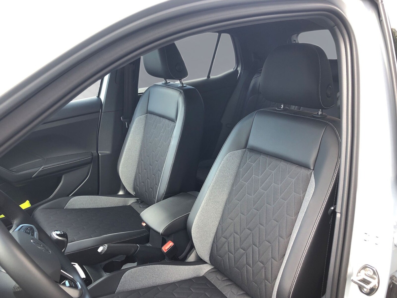 Volkswagen T-Cross – Bild 10