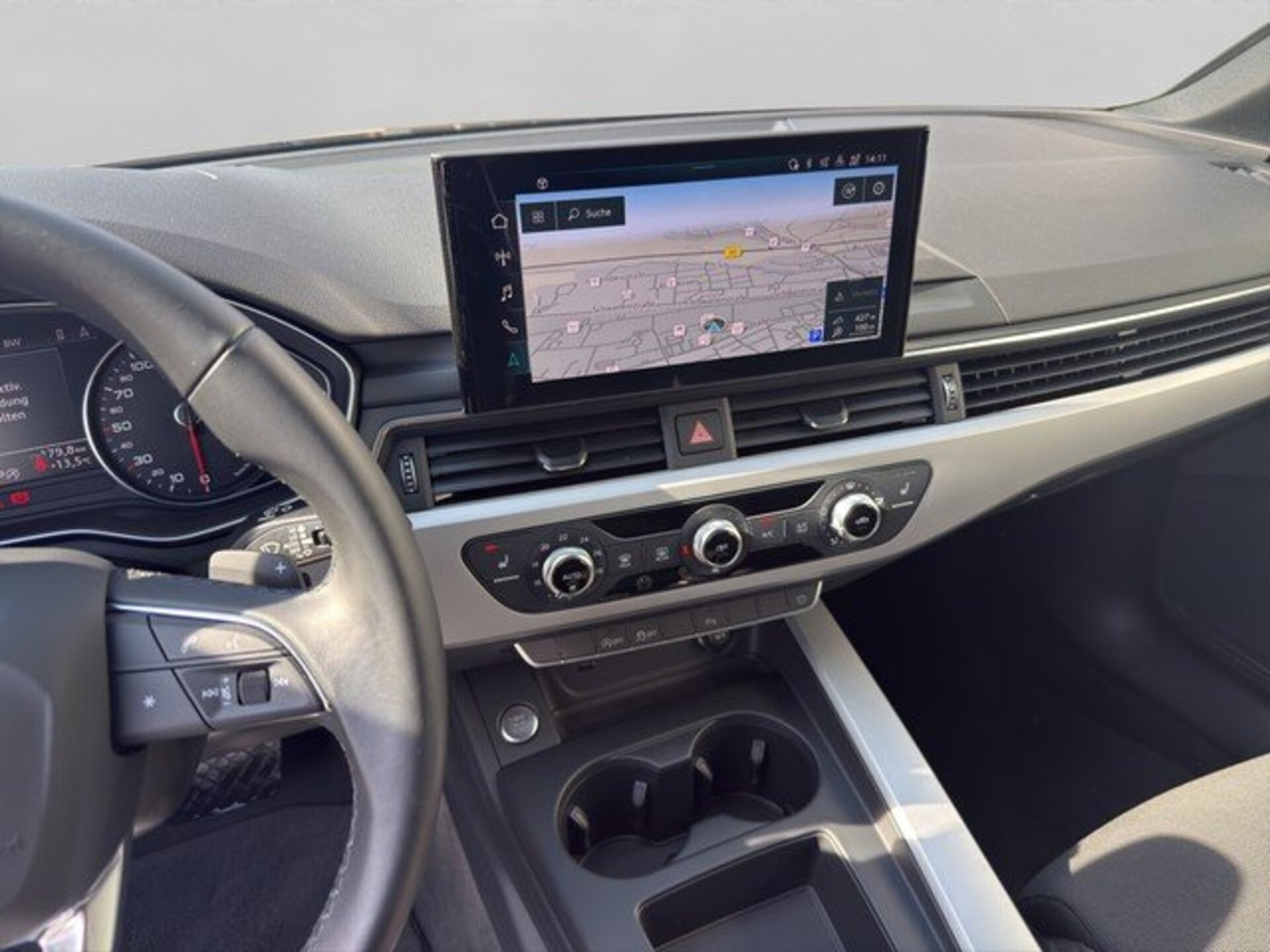 Audi A4 Limousine