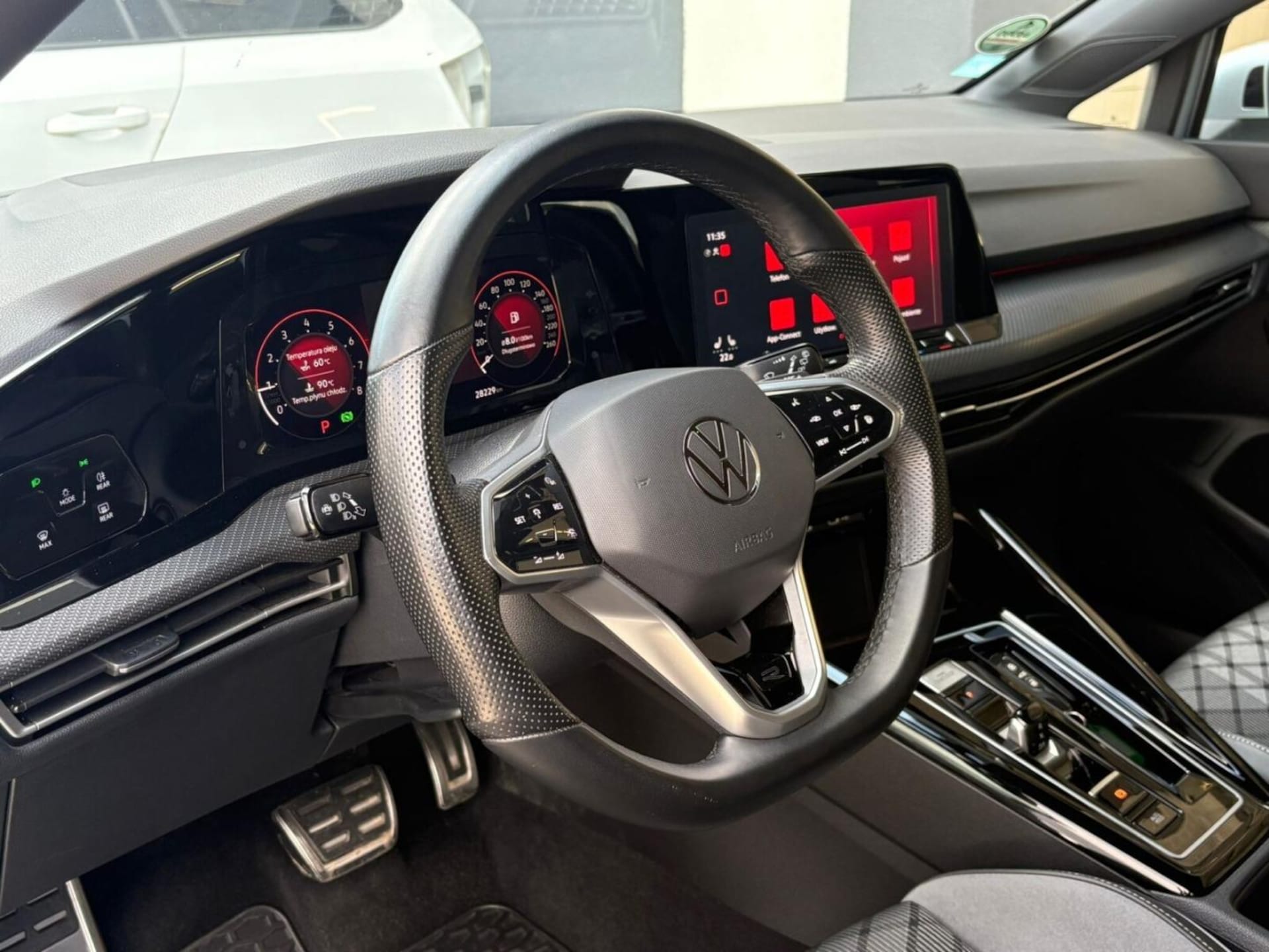 Volkswagen Golf Variant R-Line