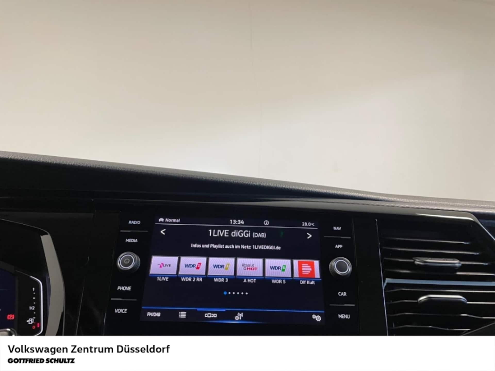 Volkswagen T6.1 California Beach