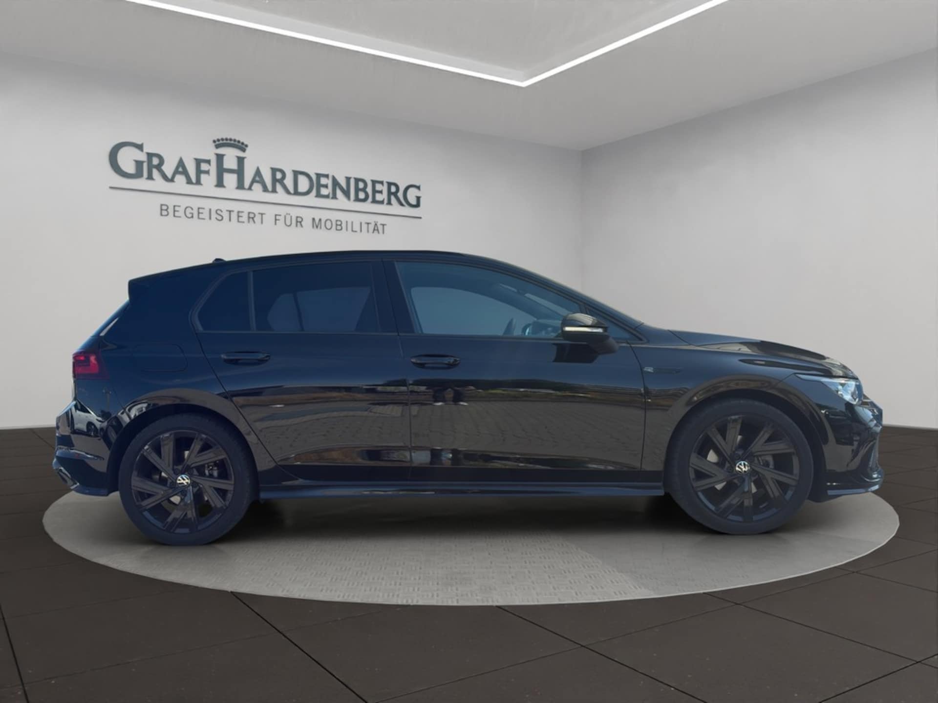 Volkswagen Golf R-Line