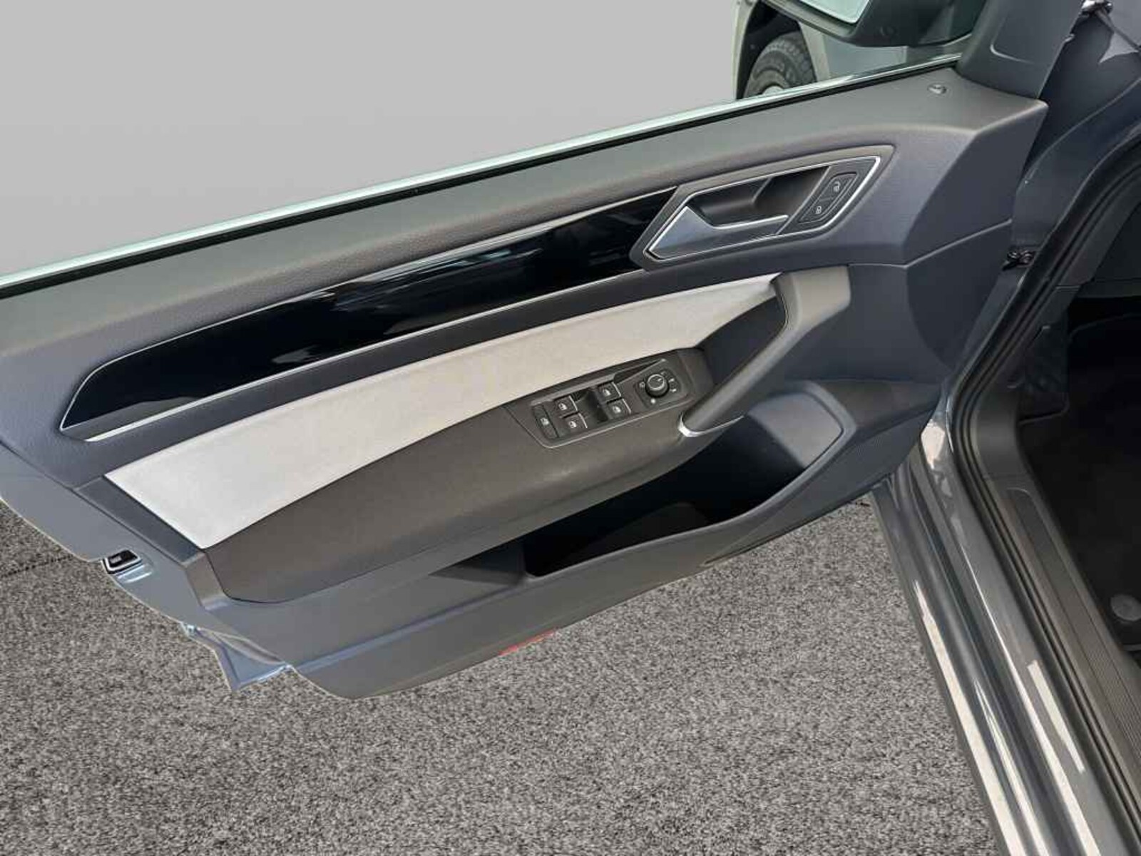Volkswagen Touran – Bild 9