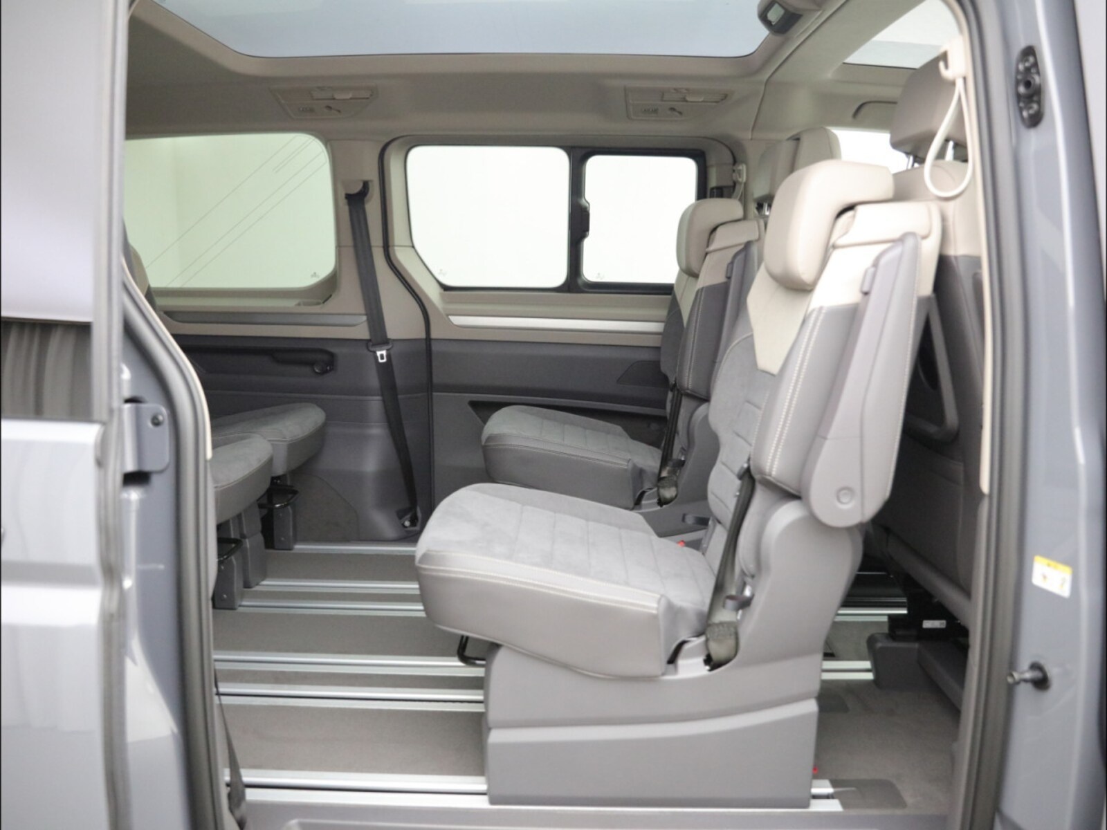 Volkswagen Multivan Langversion – Bild 7