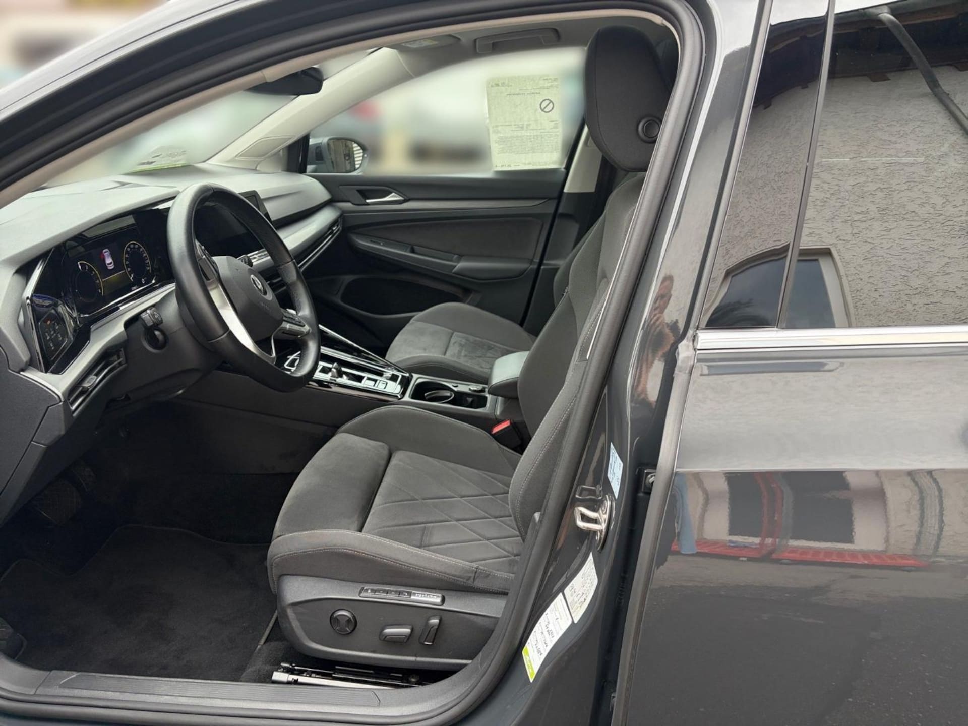 Volkswagen Golf Style