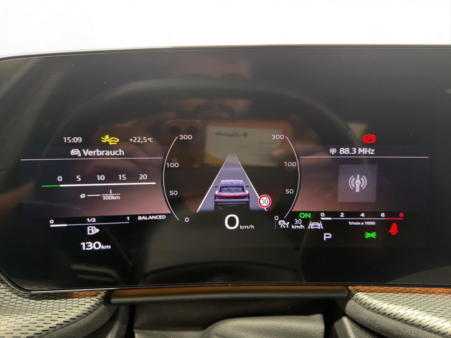Bild über Audi Q5 SUV TFSI quattro 150 kW S tronic - für weitere Informationen kontaktieren Sie den Audi Partner
