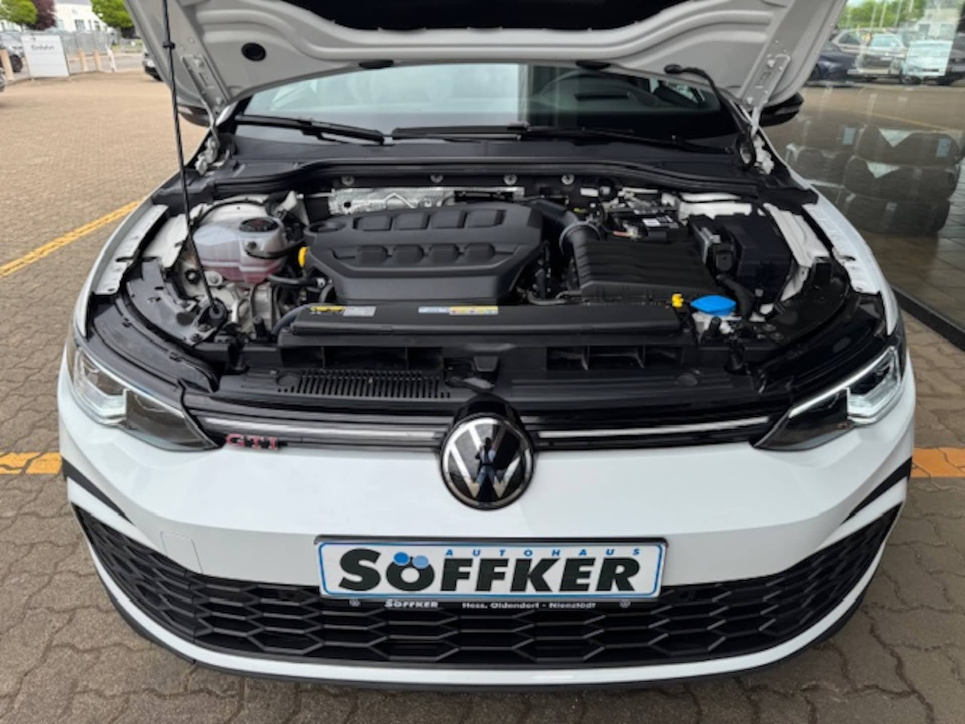 Volkswagen Golf GTI