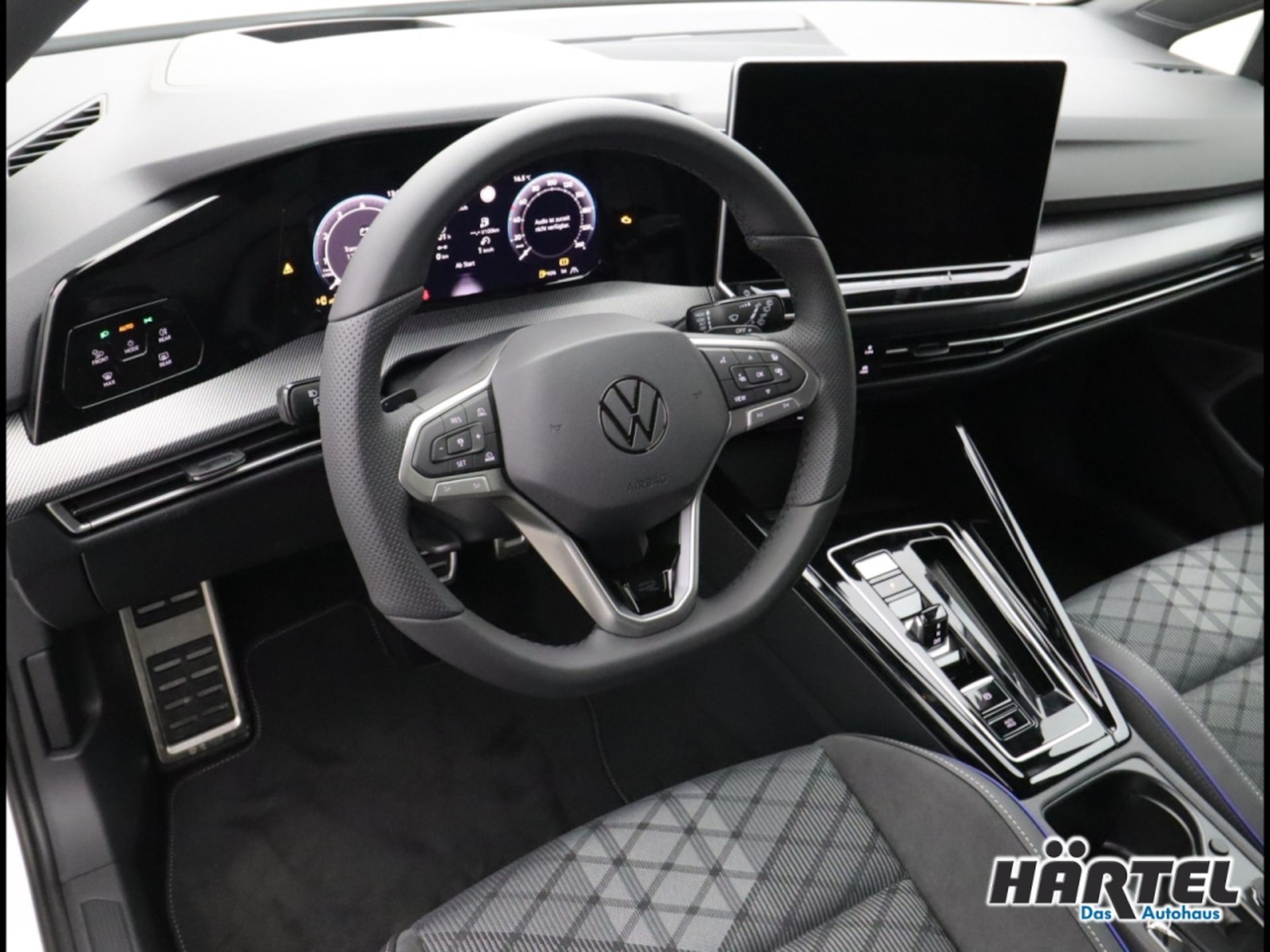 Volkswagen Golf R-Line