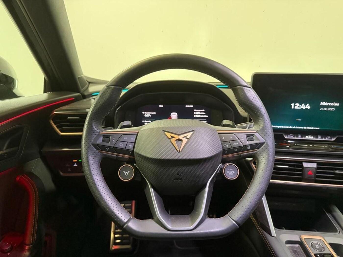 CUPRA Formentor 1.5 TSI e-Hybrid DSG 150 kW (204 CV) — photo 11
