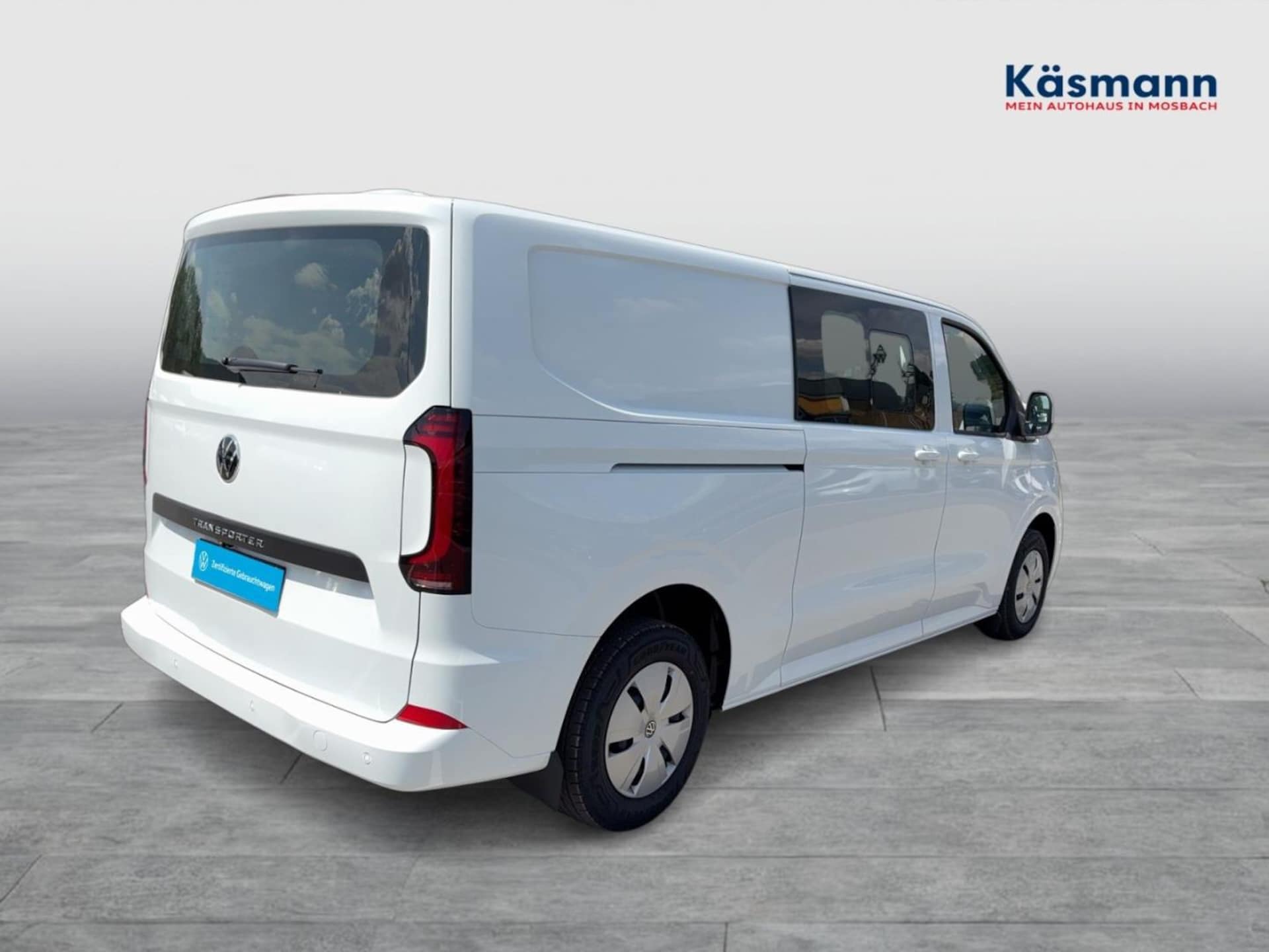 Volkswagen Transporter Kombi langer Radstand