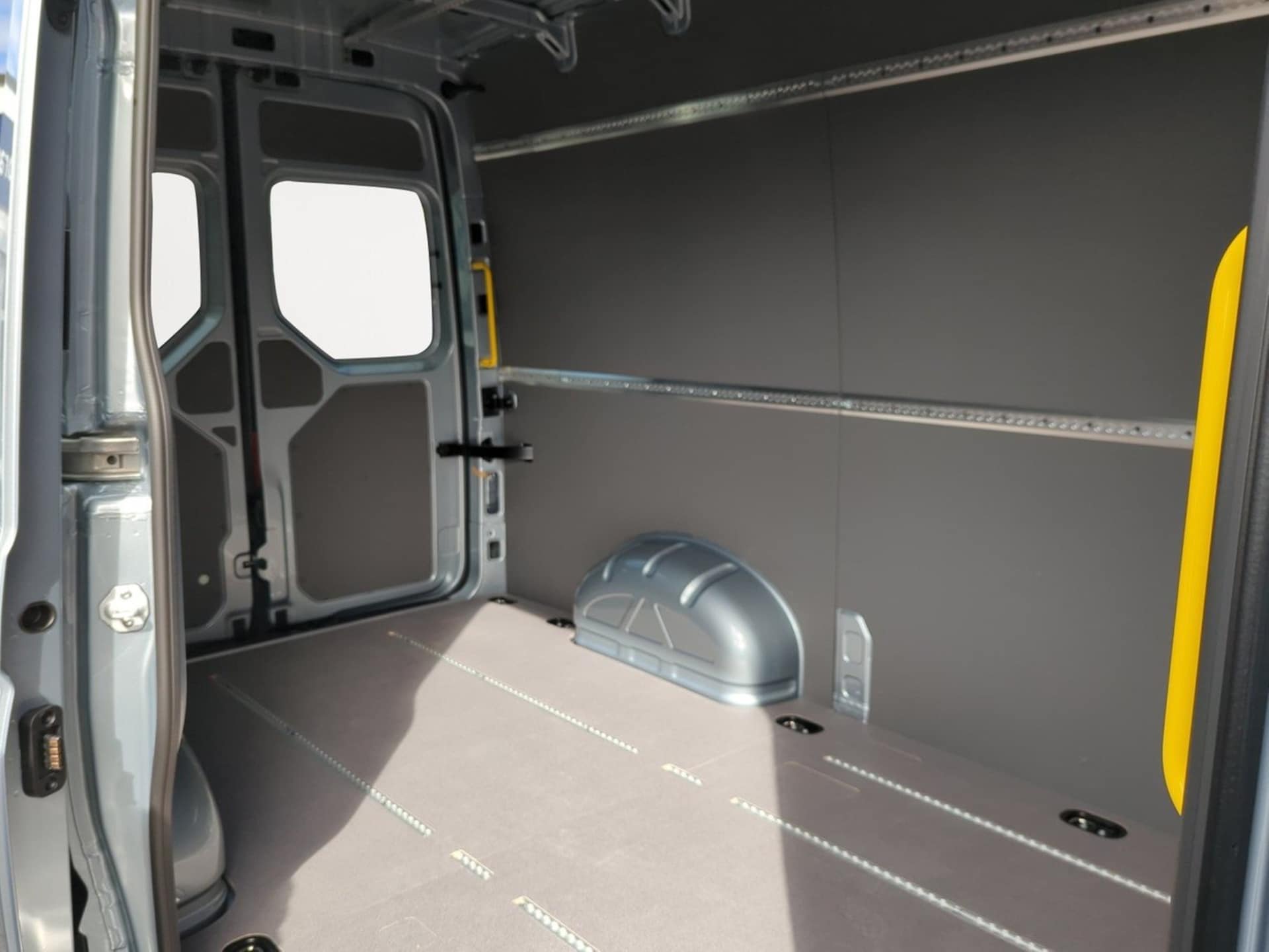 Volkswagen Crafter Kasten mittlerer Radstand