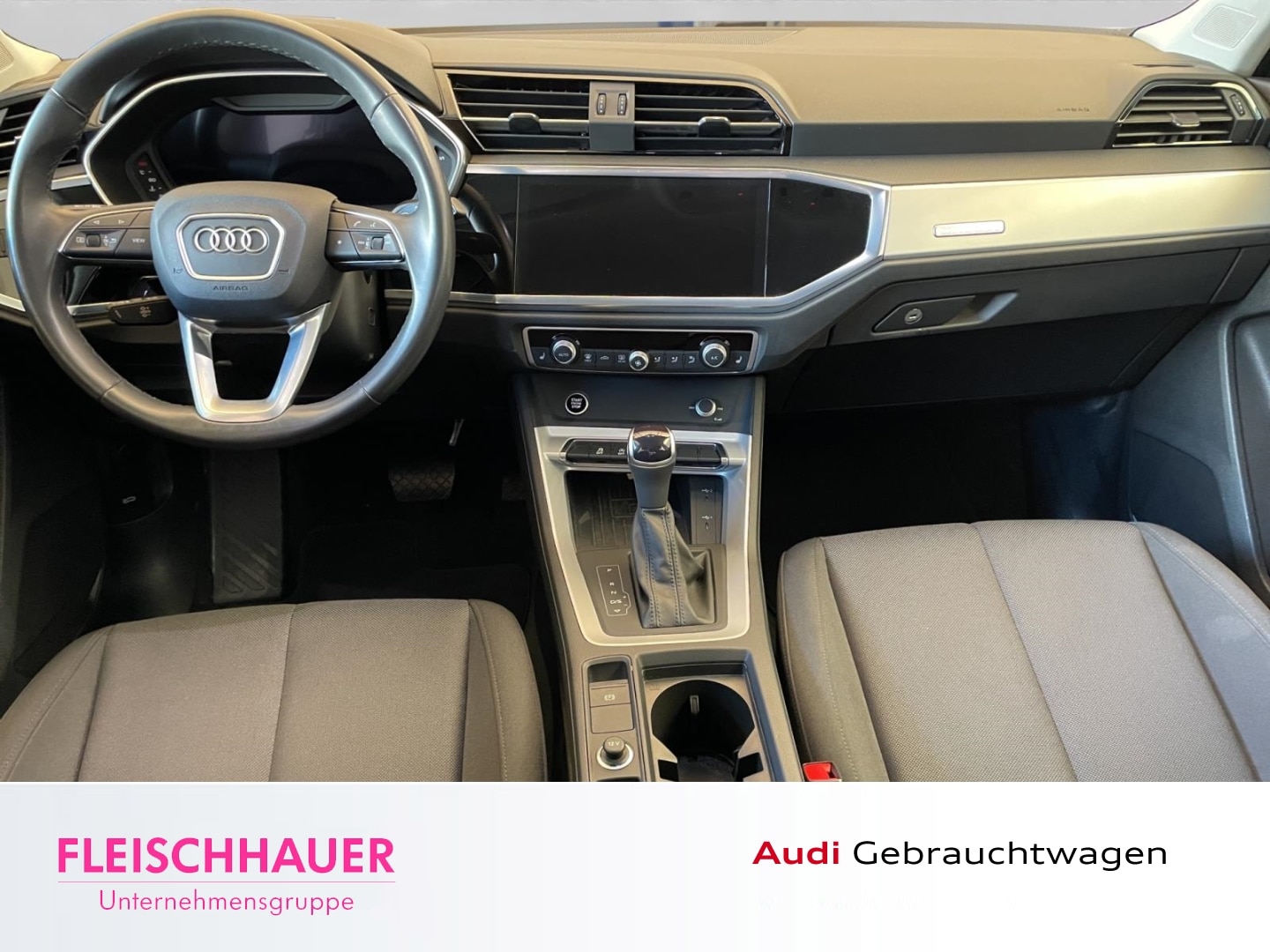 Bild über Audi Q3 S line 35 TFSI S tronic - für weitere Informationen kontaktieren Sie den Audi Partner