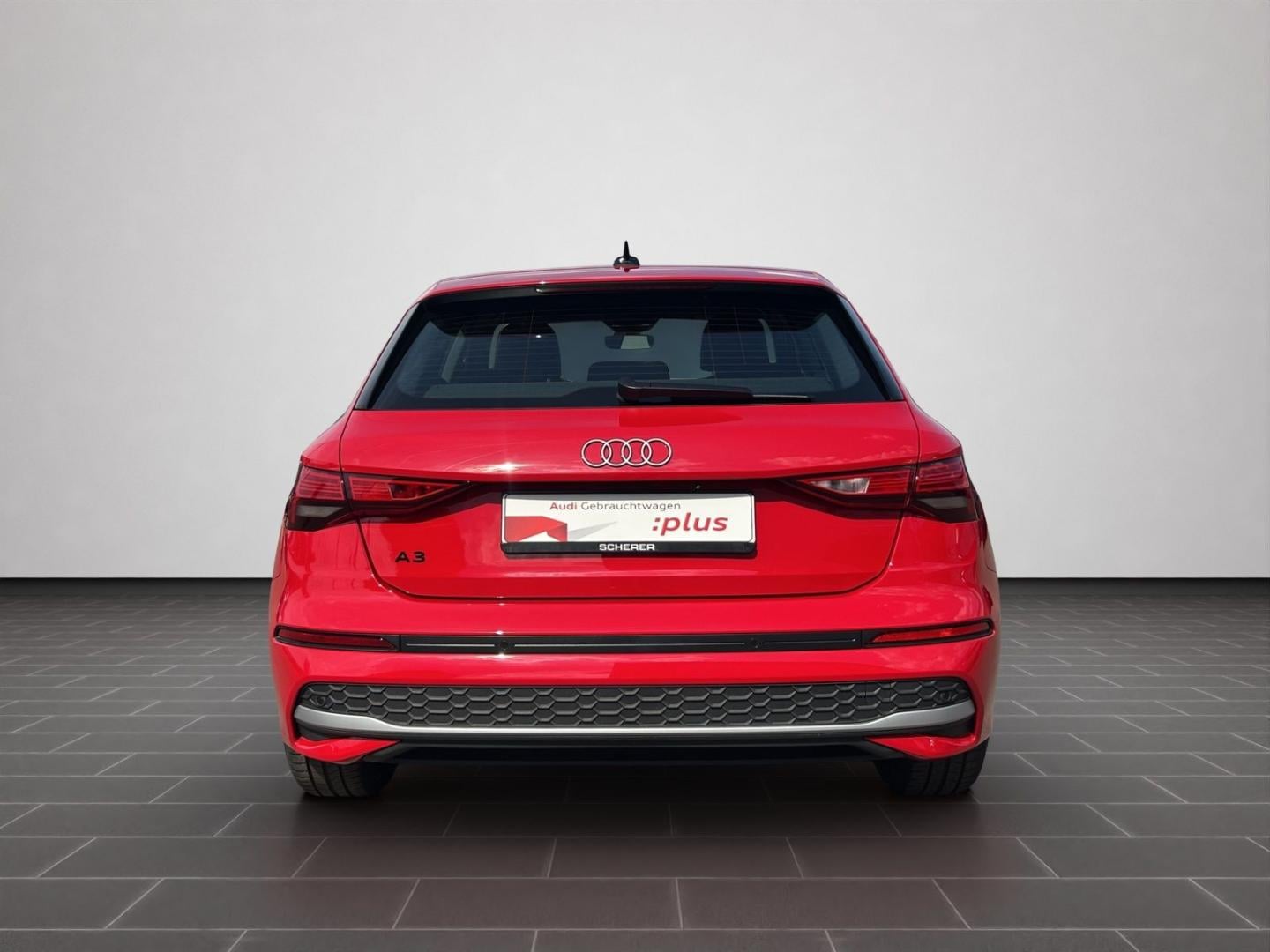 Bild über Audi A3 Sportback 30 TFSI Schaltgetriebe - für weitere Informationen kontaktieren Sie den Audi Partner
