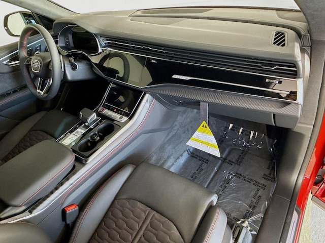 2025 Audi RS Q8 Base - Photo 31