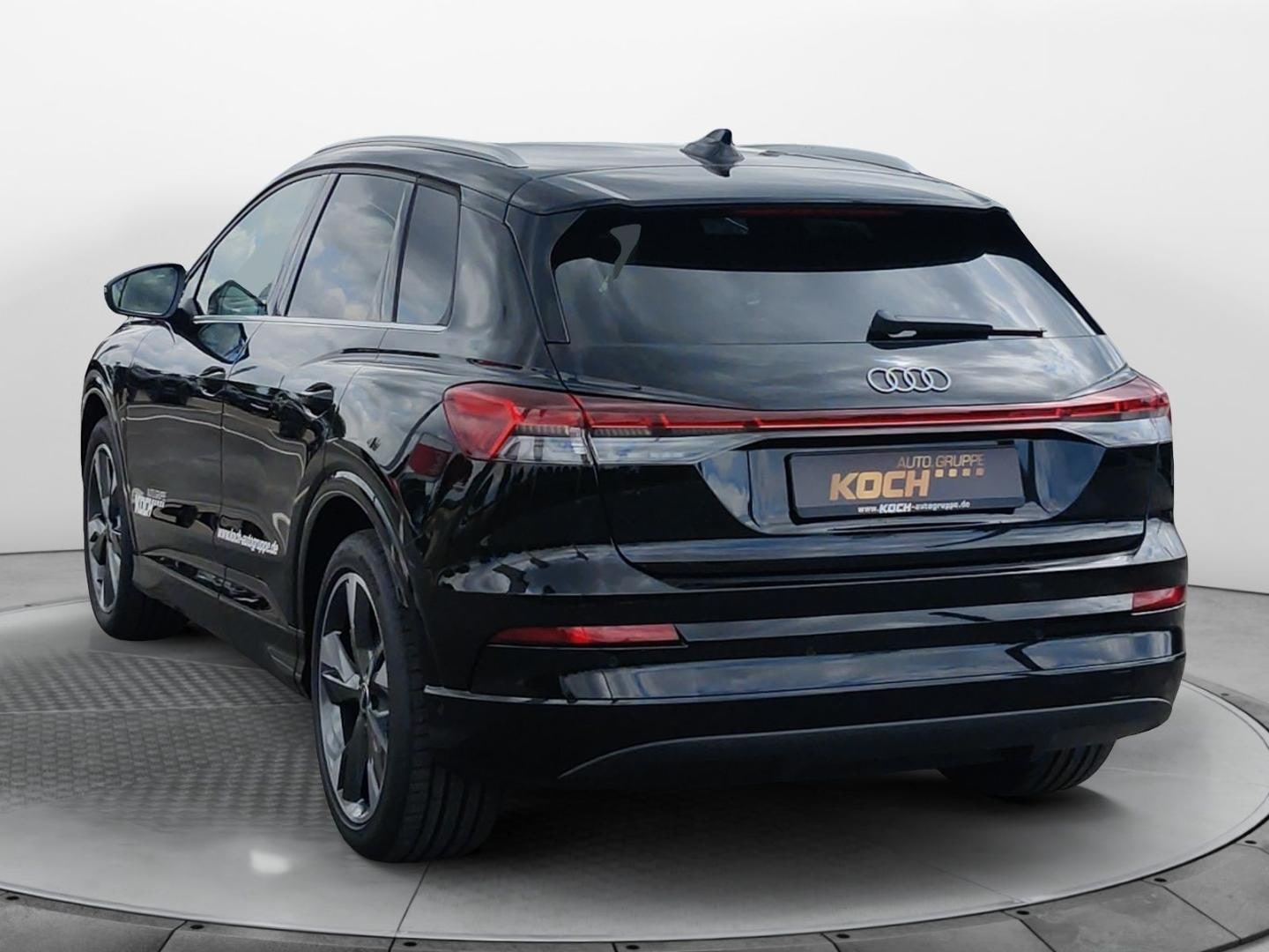 Bild über Audi Q4 SUV e-tron e-tron performance 210 kW - für weitere Informationen kontaktieren Sie den Audi Partner