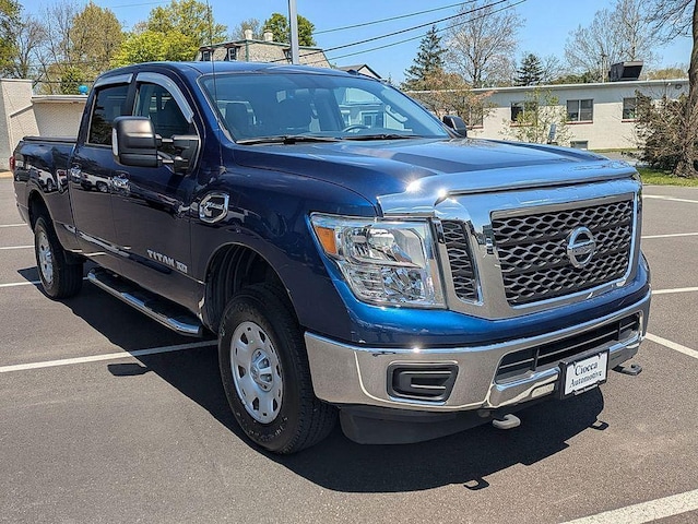 2017 Nissan