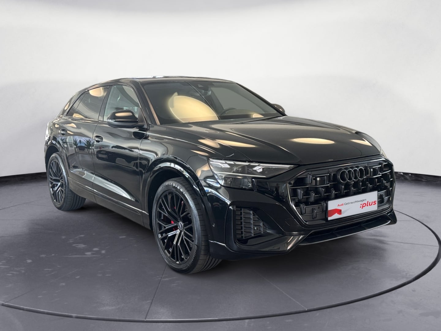Bild über Audi Q8 SUV 50 TDI quattro tiptronic - für weitere Informationen kontaktieren Sie den Audi Partner