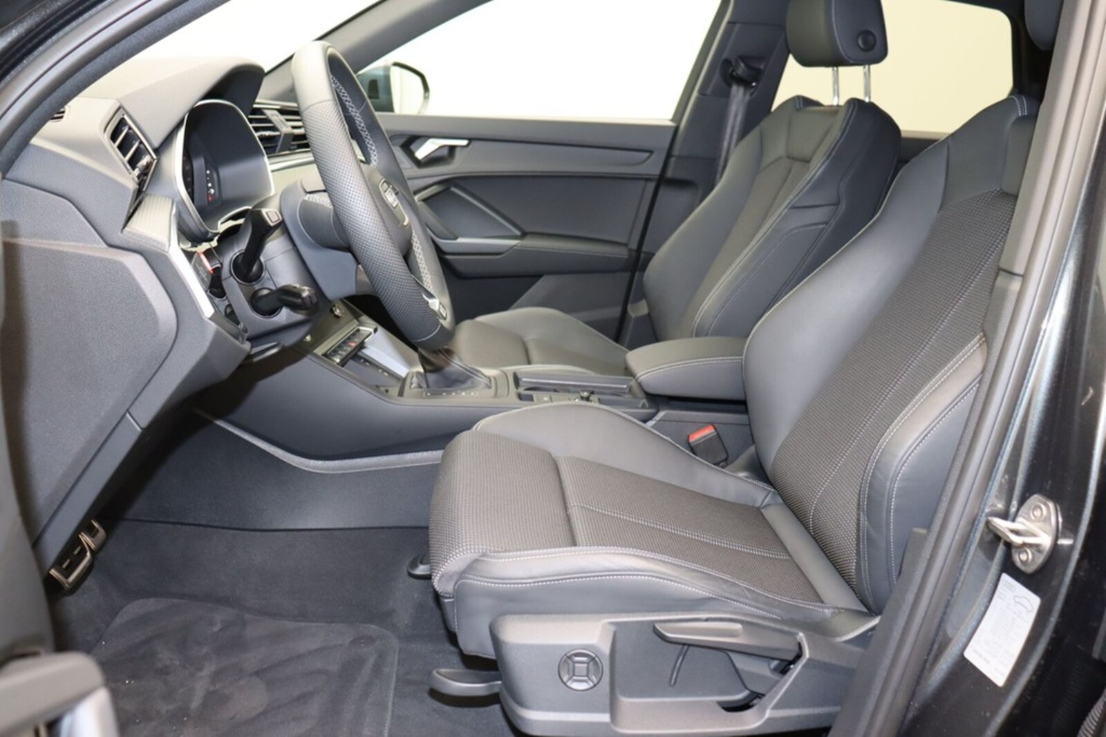 Audi Q3 – Bild 9