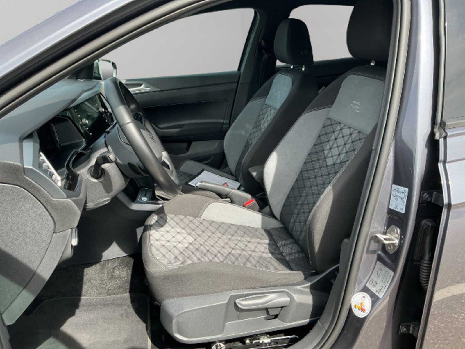 Volkswagen Polo – Bild 12