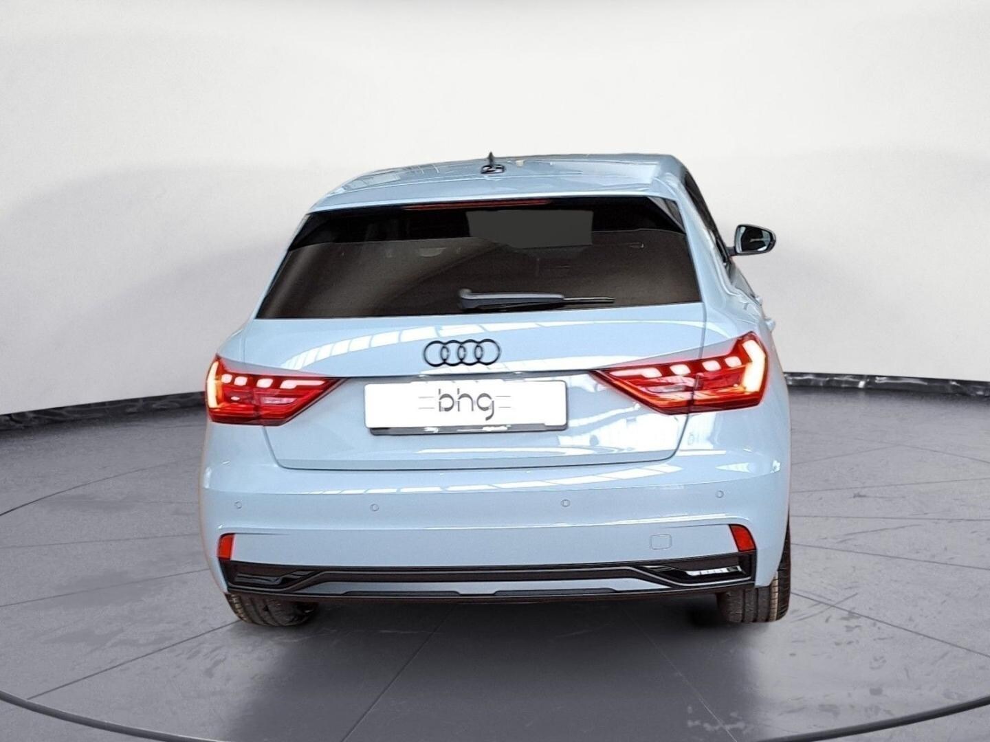 Bild über Audi A1 Sportback advanced 25 TFSI Schaltgetriebe - für weitere Informationen kontaktieren Sie den Audi Partner