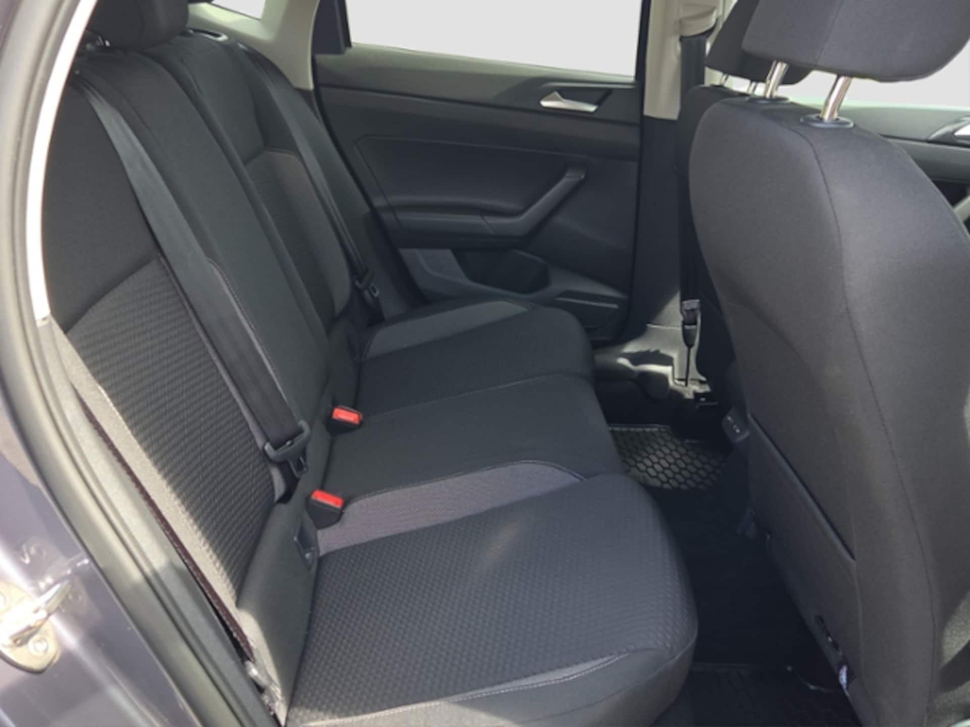 Volkswagen Polo Active