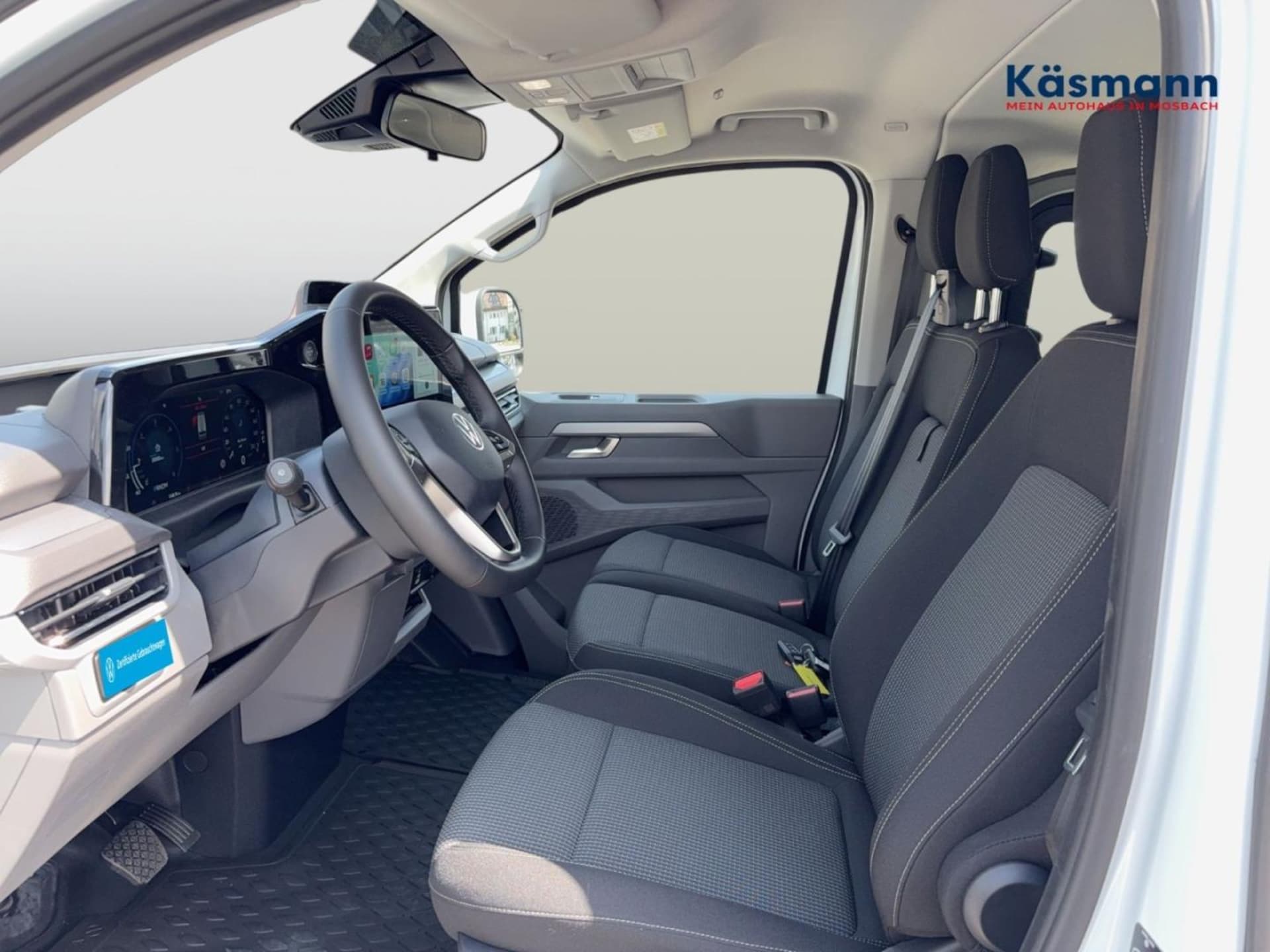 Volkswagen Transporter Kombi langer Radstand