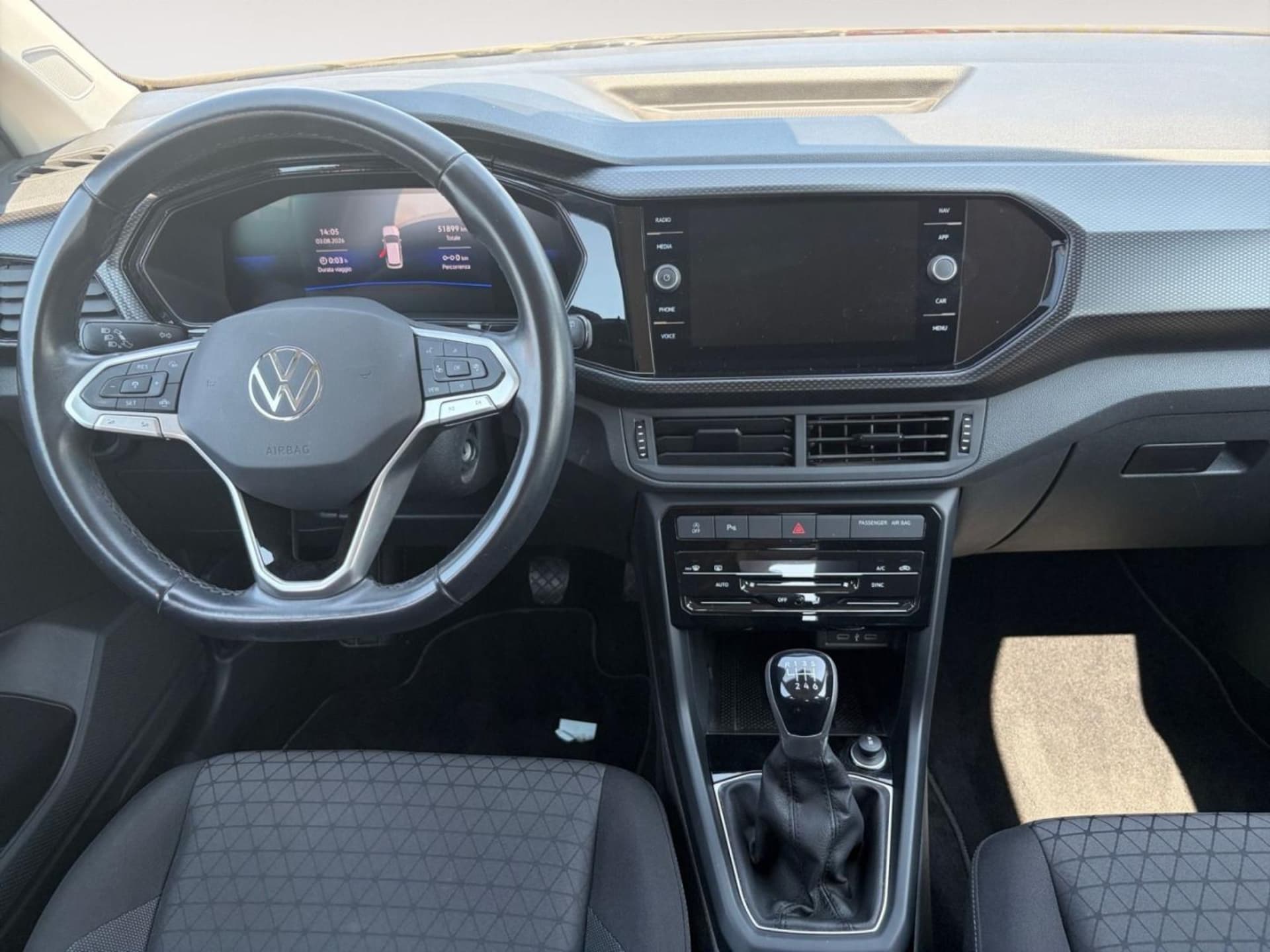 Volkswagen T-Cross Life