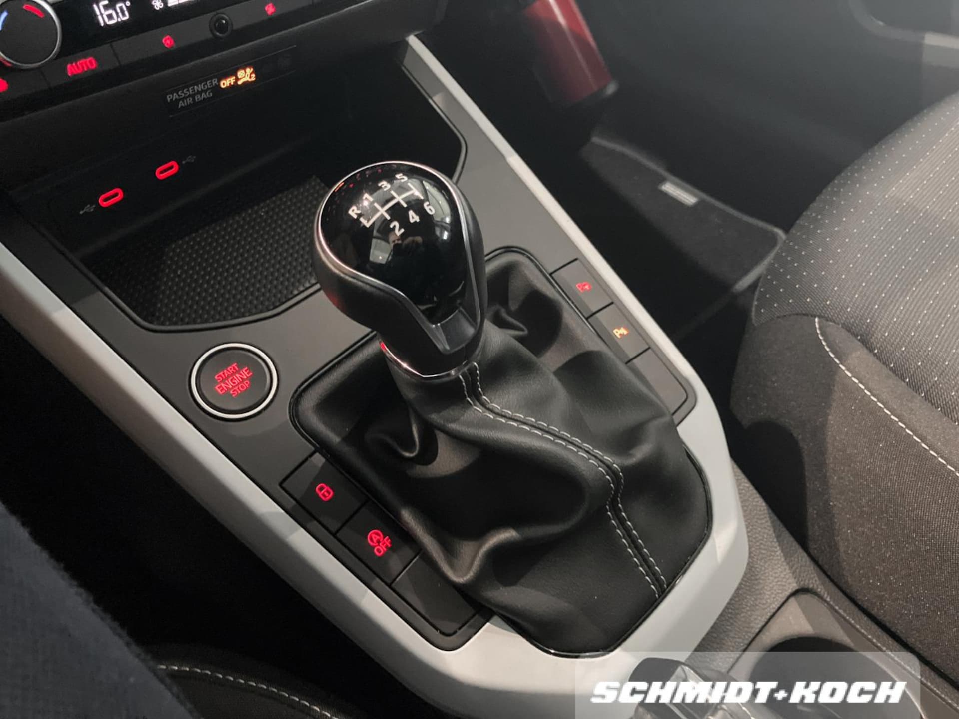 SEAT Arona Style