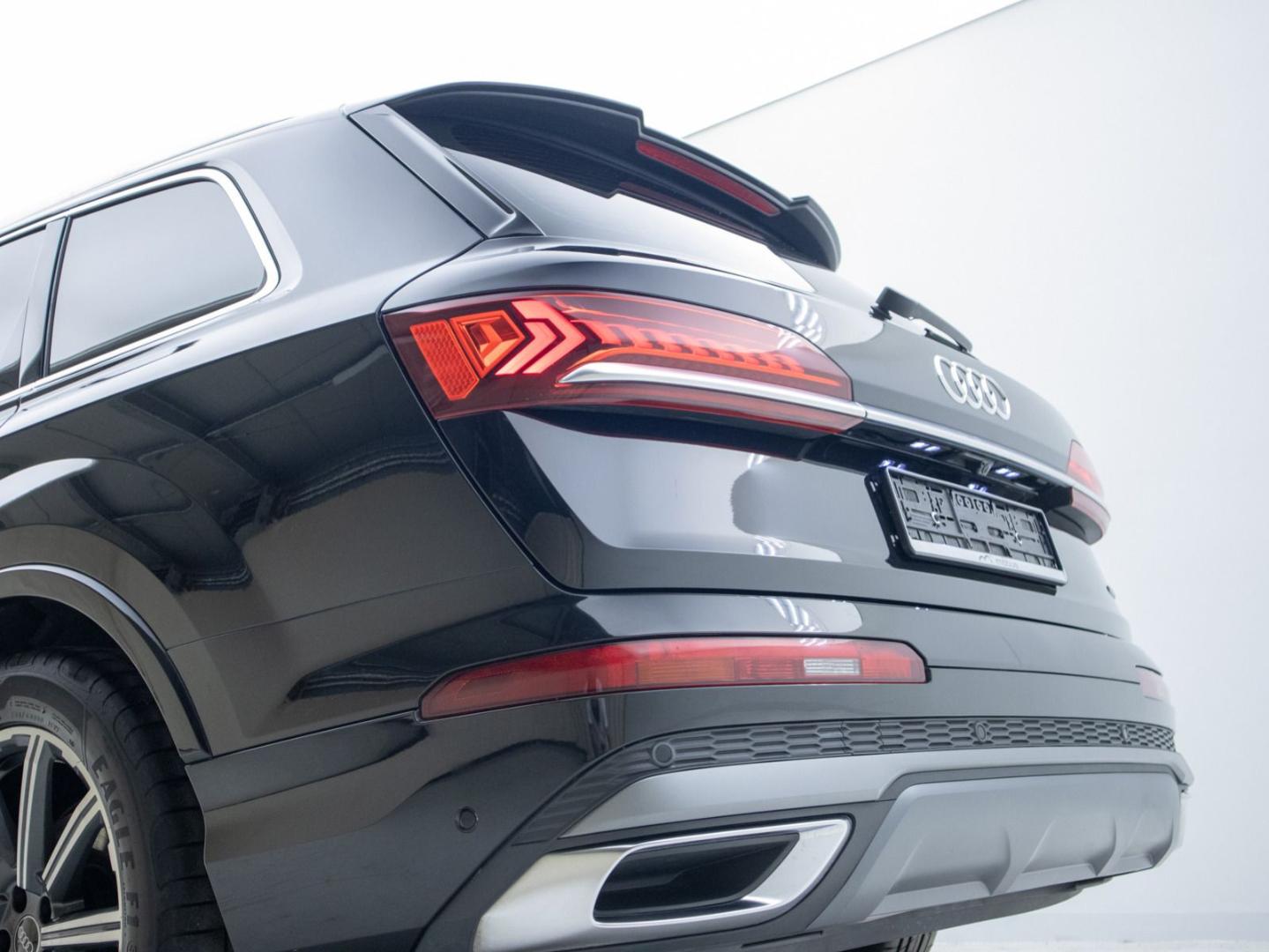Image about Audi Q7 50 TDI quattro tiptronic