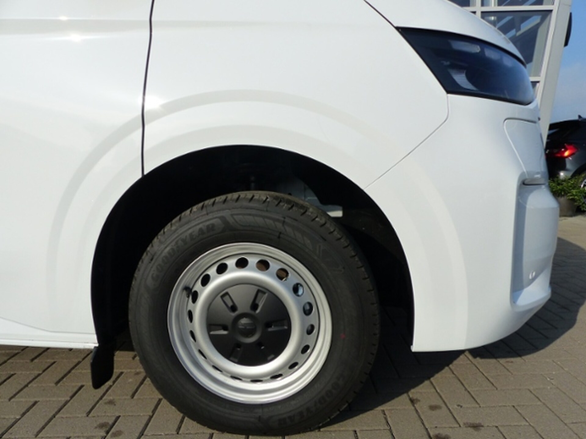 Volkswagen Transporter Kasten langer Radstand