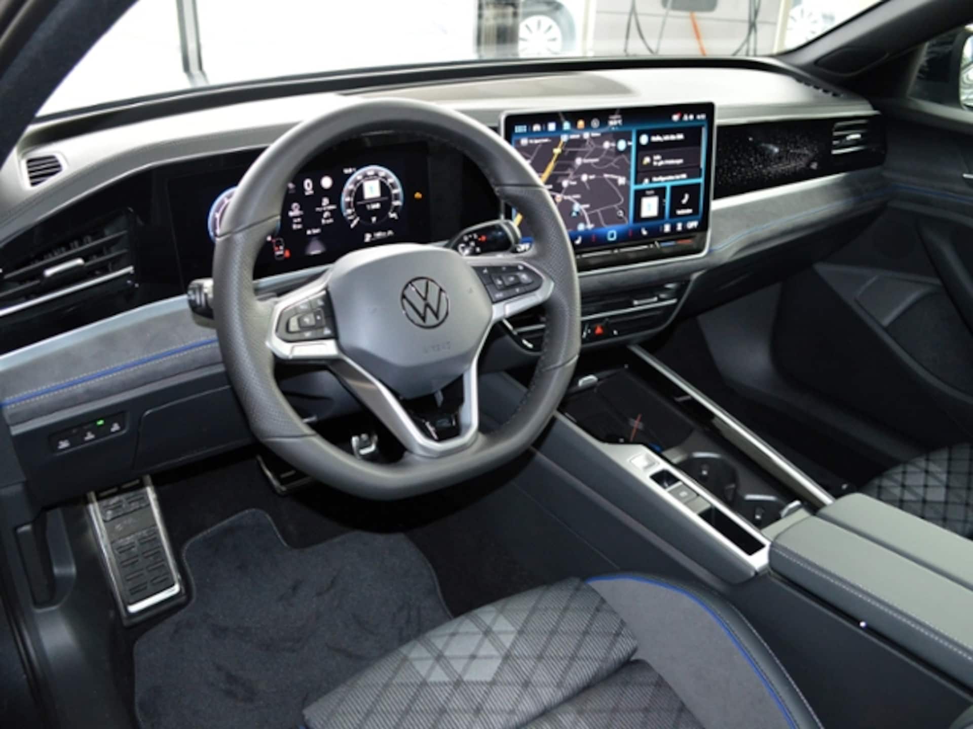Volkswagen Passat R-Line