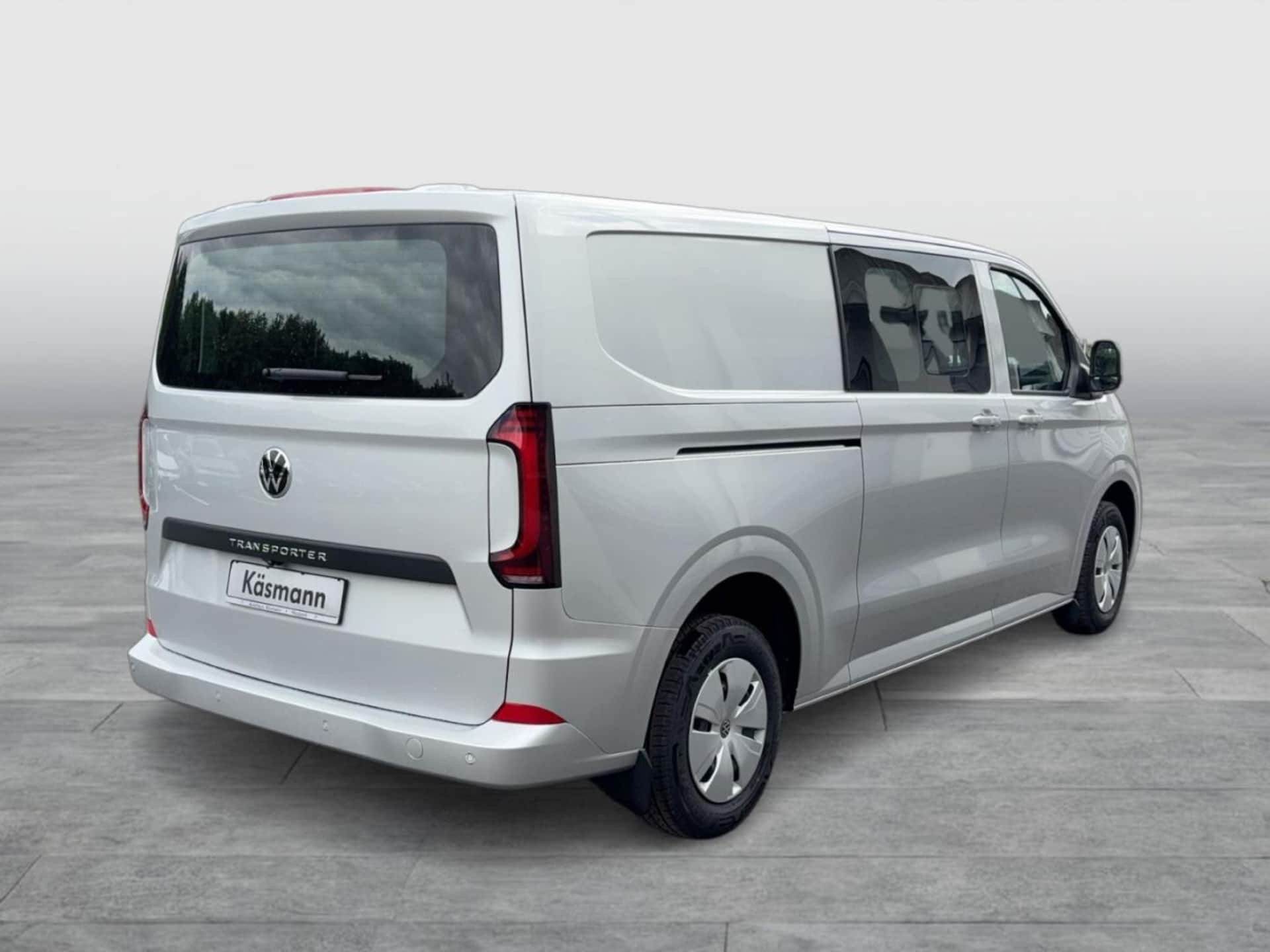 Volkswagen Transporter Kombi langer Radstand