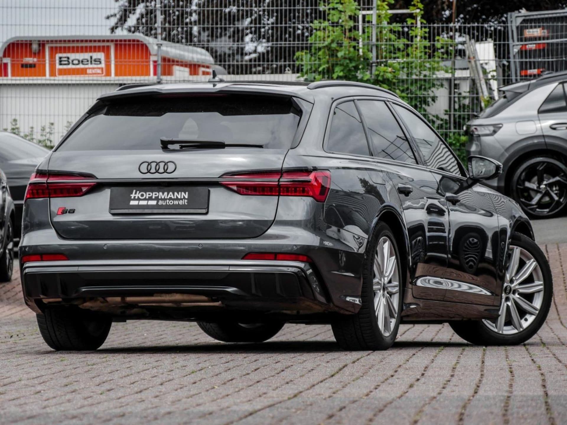 Audi S6 Avant