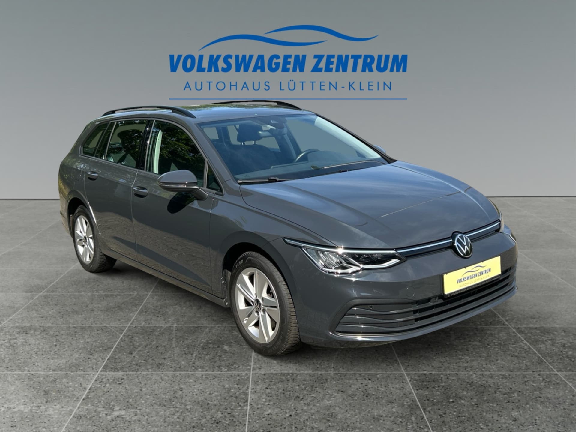 Volkswagen Golf Variant Life