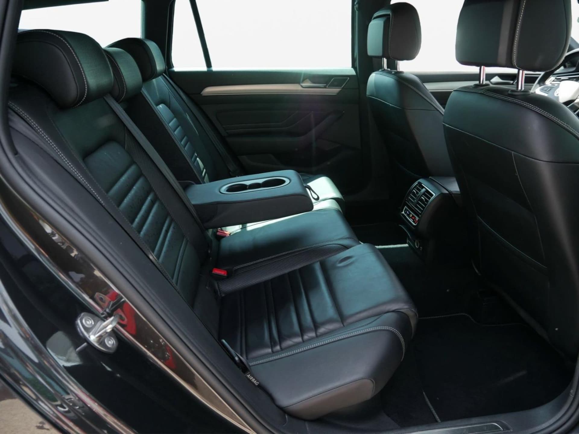 Volkswagen Passat Variant Elegance