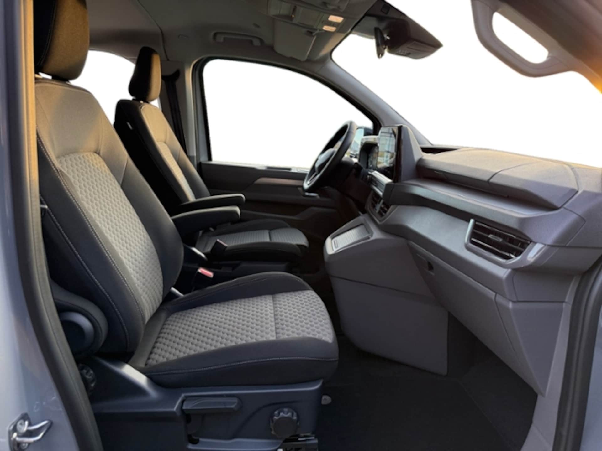 Volkswagen Caravelle Edition
