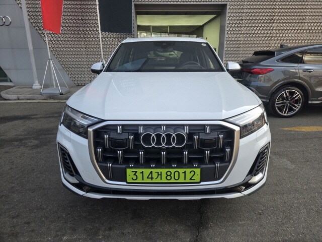 Audi Q7 50 TDI quattro 210 286 kW hp tiptronic