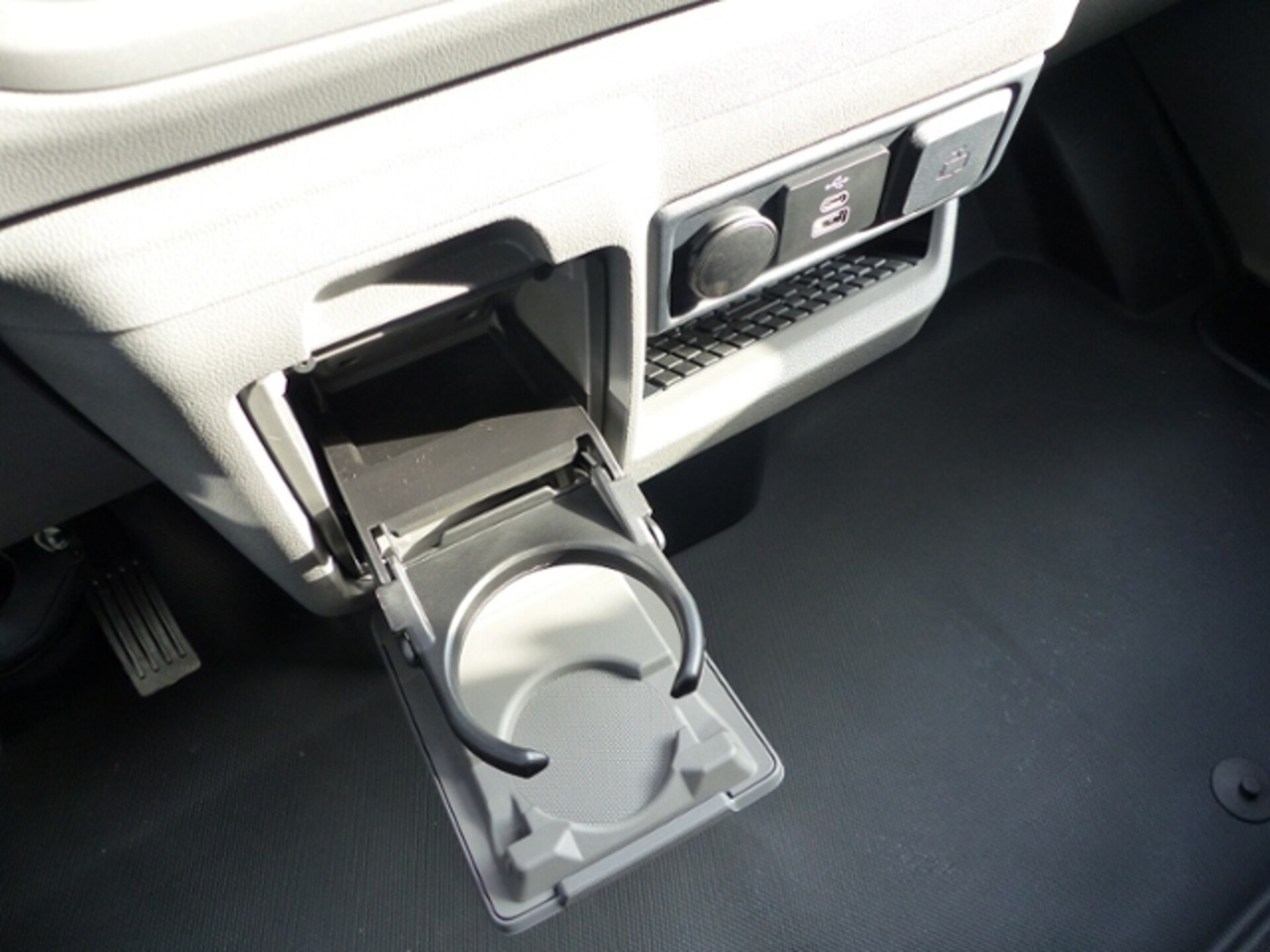 Volkswagen Transporter Kasten langer Radstand