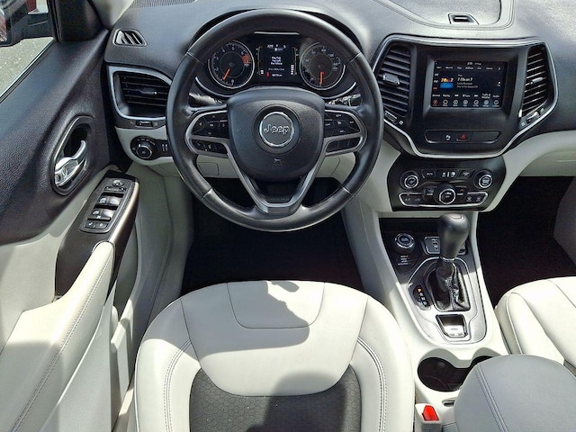 2020 Jeep Cherokee