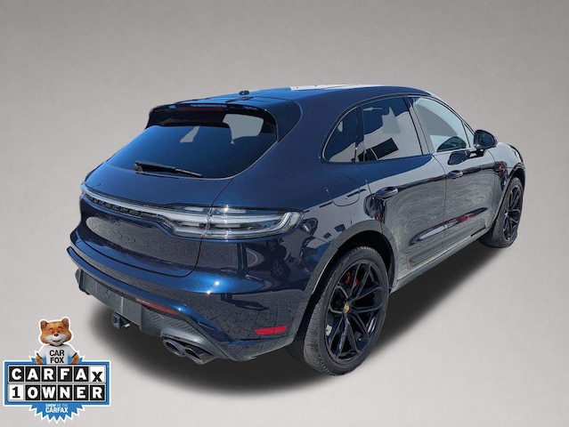 2022 Porsche Macan