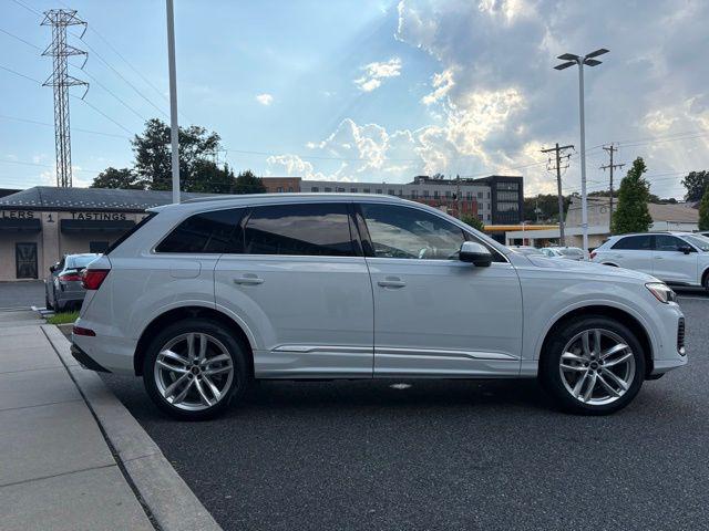 2025 Audi Q7 Premium Plus - Photo 6