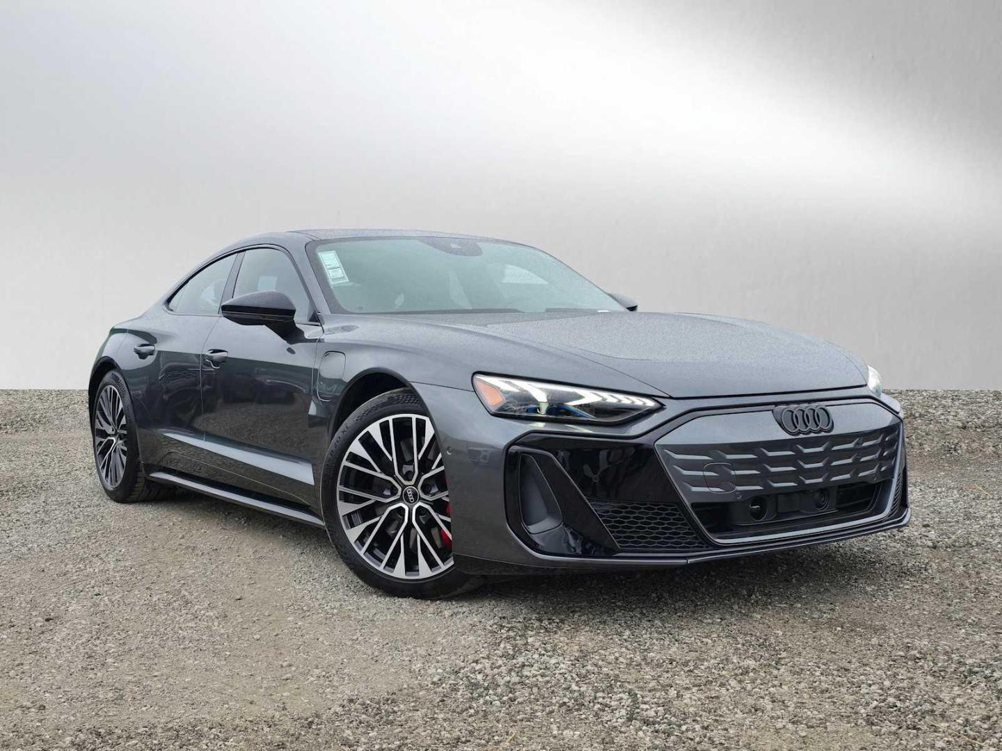 2026 Audi S e-tron GT Prestige quattro's photo